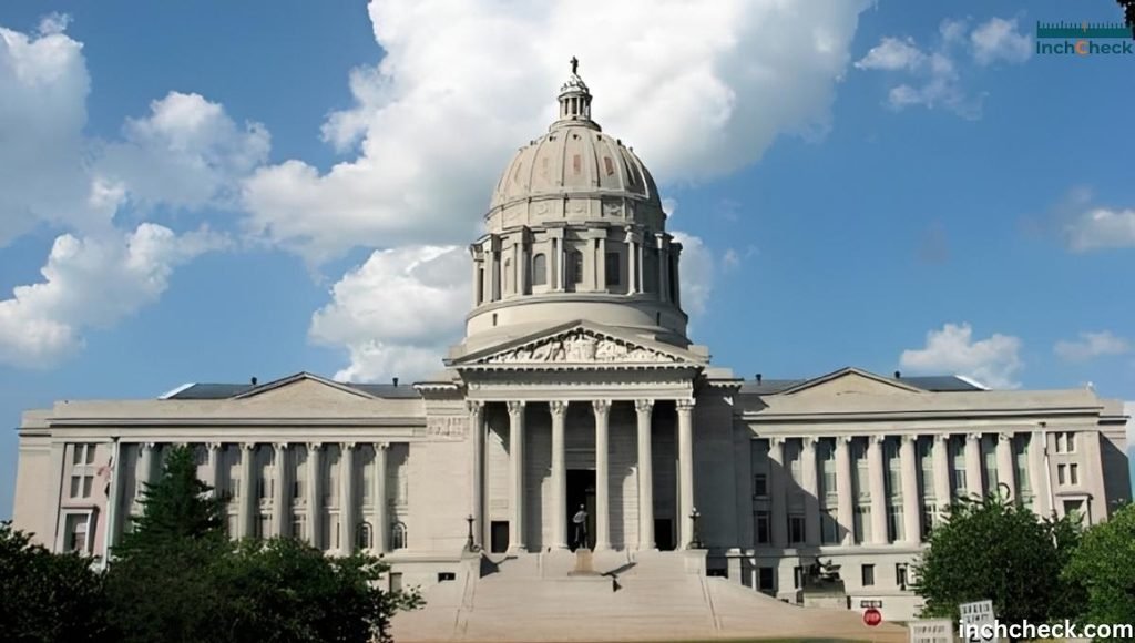 Missouri State Capitol (Width)